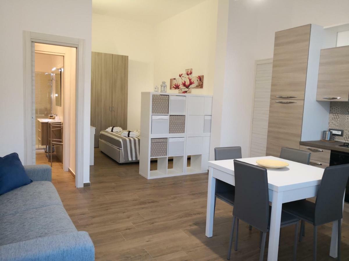 Tiny House Naxos Otel Giardini Naxos Dış mekan fotoğraf
